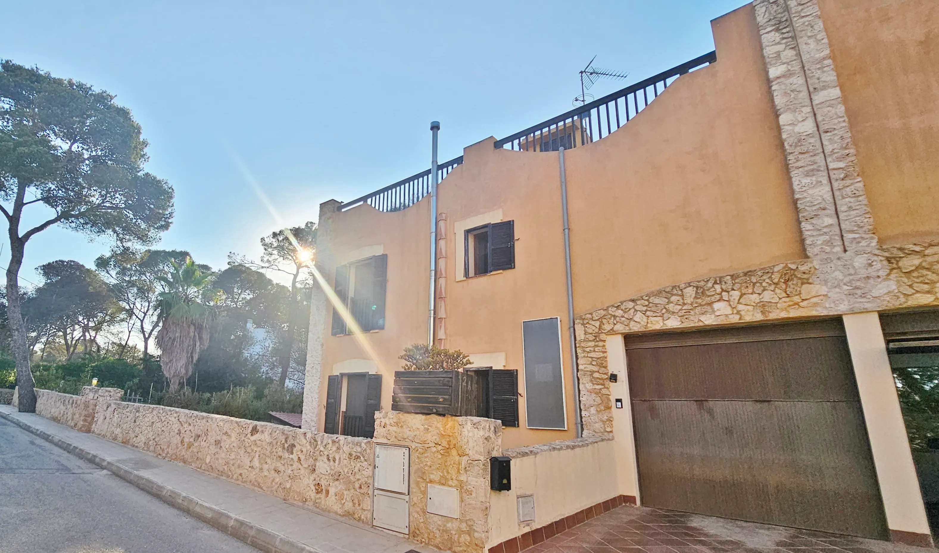 Doppelhaushälfte mit Terrasse in Cala Figuera